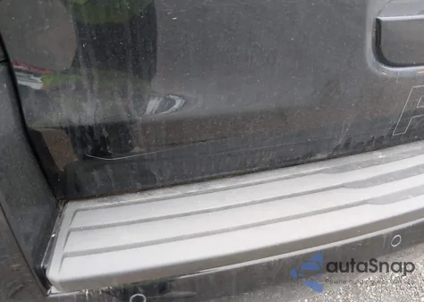 2020 Chevrolet Tahoe 4Wd Commercial Fleet z USA, uszkodzony, nr VIN 1GNSKFEC5LR109490